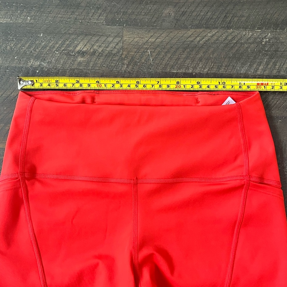 Nike Swift Women's High-Waisted 4" Tight Running Shorts W Pockets size Small - Picture 7 of 8